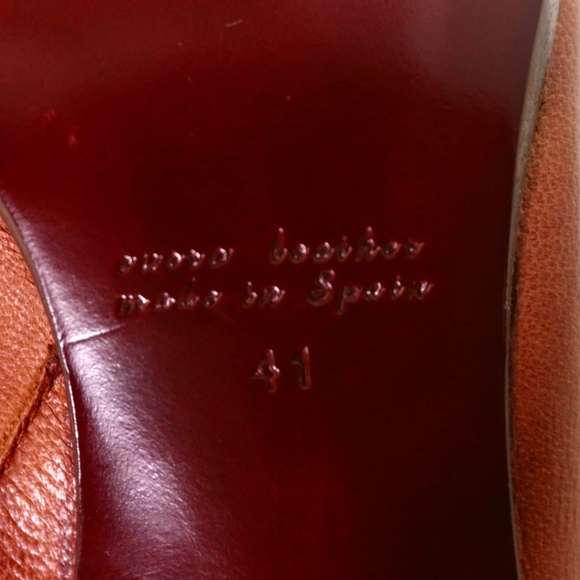 NWOT Chie Mihara Flower Corsage Brown Leather Ankle Boots 41/11M Steampunk Artsy - Picture 10 of 11